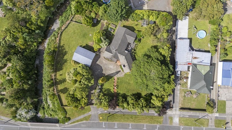 79 North Street, Feilding, Feilding - Carousel 32