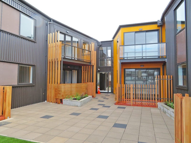 113/321 Jackson Street, Petone, Lower Hutt - Carousel 1