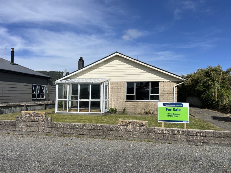83 Reid Street, Blaketown, Greymouth - Carousel 1