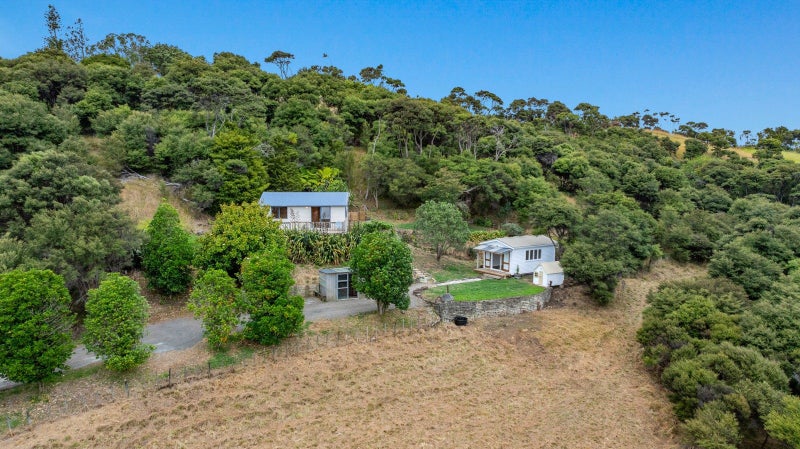 329 Muriwai Road, Waimauku, Waimauku - Carousel 2