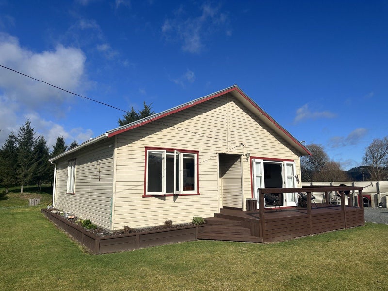 4 Ellis Road, Te Kuiti - Carousel 1
