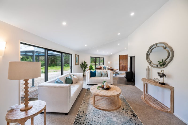 9 Kauri Road, Whenuapai, Auckland - Carousel 1