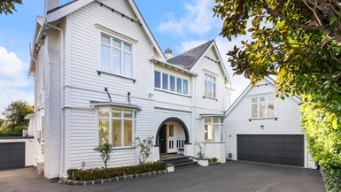 40 Orakei Road, Remuera, Auckland - Carousel 1