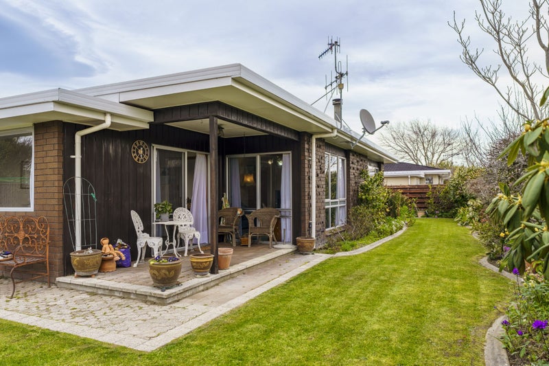 57A Avenue Road, Greenmeadows, Napier - Carousel 1