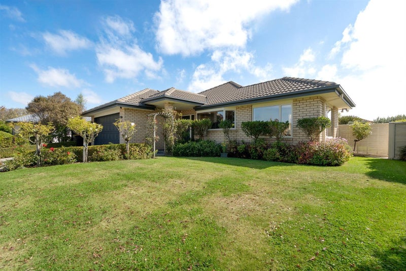 6 Ross Place, Northwood, Christchurch - Carousel 2