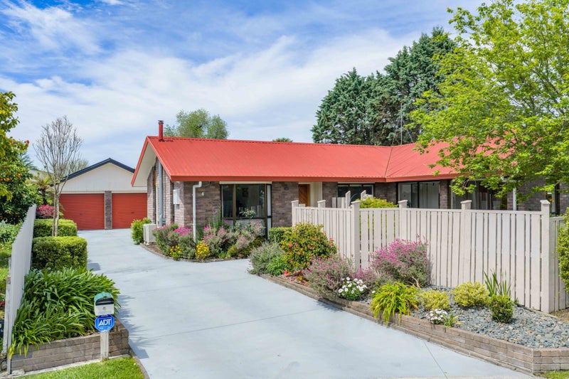 4 Sharpley Place, Chartwell, Hamilton - Carousel 1