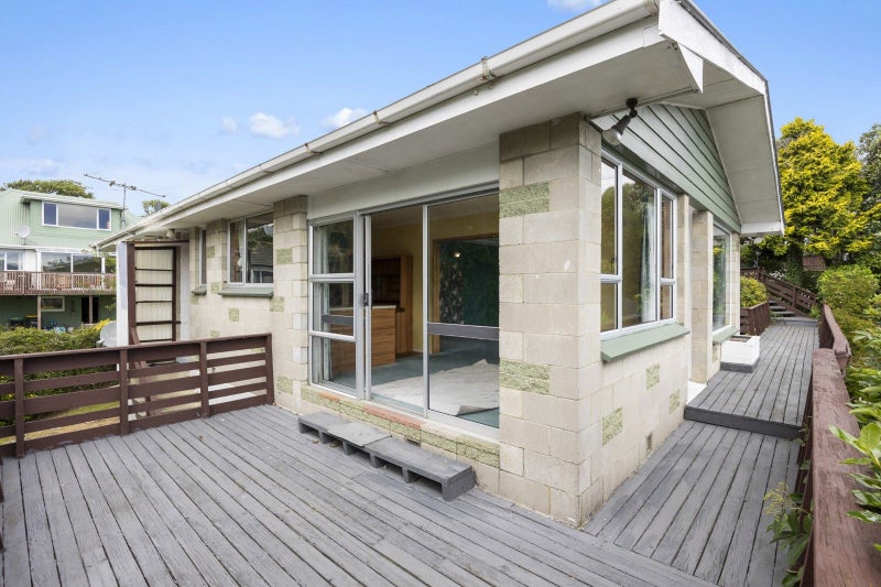 27 Kinvig Street, Andersons Bay, Dunedin - Carousel 2