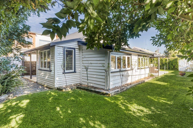 109 Shakespeare Street, Leamington, Cambridge - Carousel 2