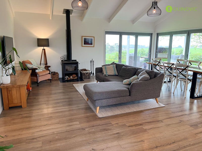 112 Sharpe Road, Pukekawa - Carousel 2