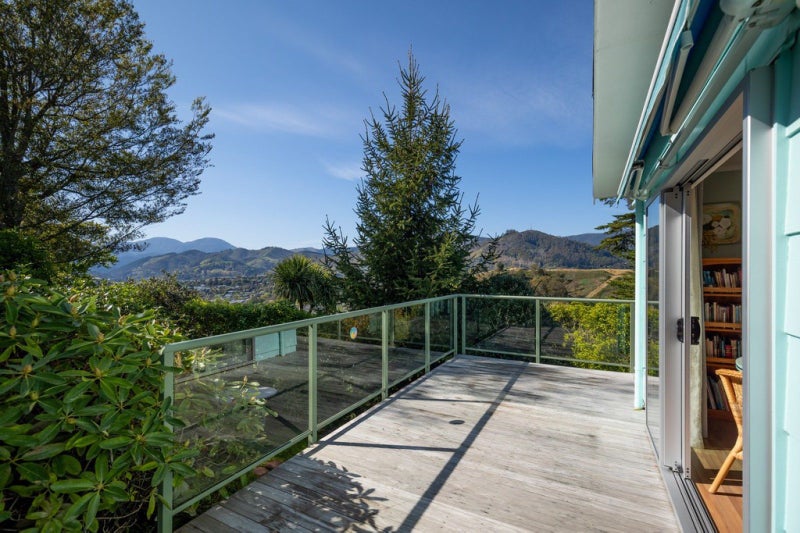 179A Princes Drive, Britannia Heights, Nelson - Carousel 2