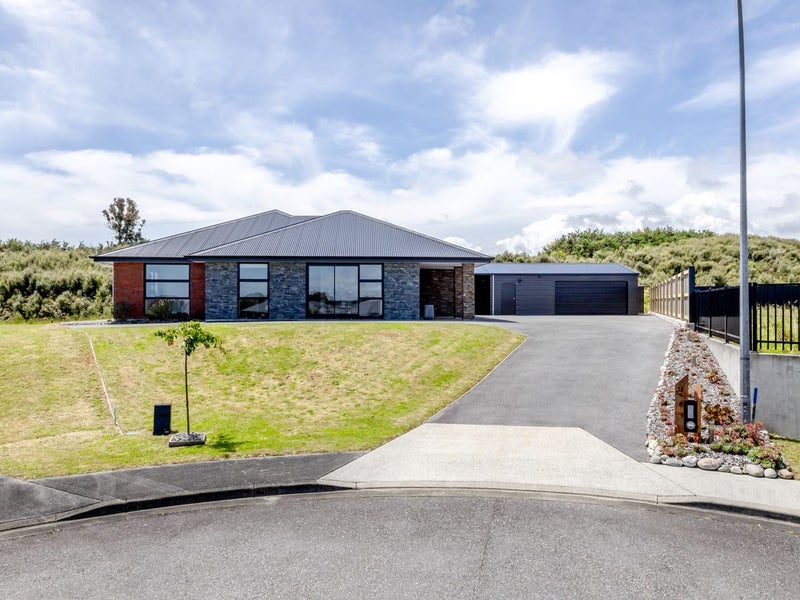 31 Racecourse Terrace Rise, Hokitika, Hokitika - Carousel 1