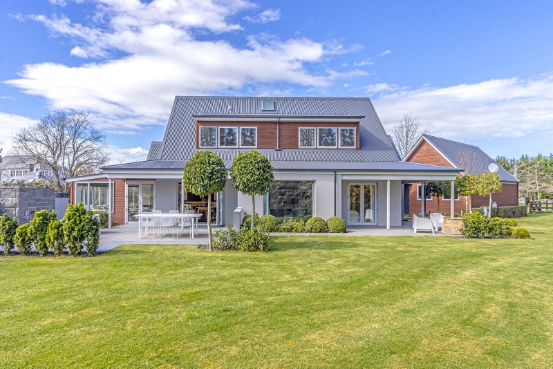 519 Avonhead Road, Avonhead, Christchurch - Carousel 1