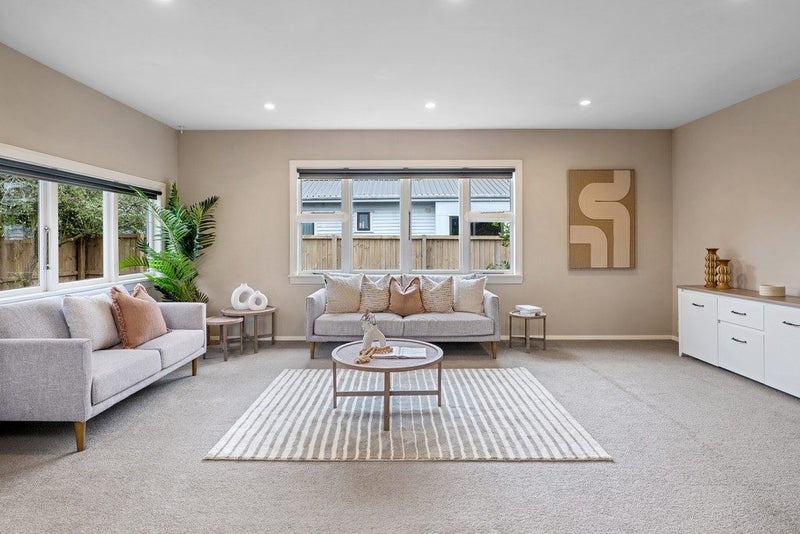 6 Middlepark Road, Sockburn, Christchurch - Carousel 2