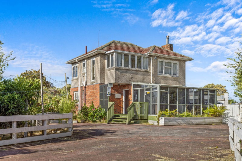 189 Buckland Road, Mangere East, Auckland - Carousel 1