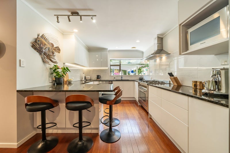 162 Murphys Road, Judgeford, Porirua - Carousel 2