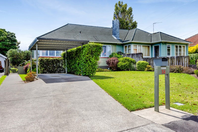 14 Plympton Street, Brooklands, New Plymouth - Carousel 23