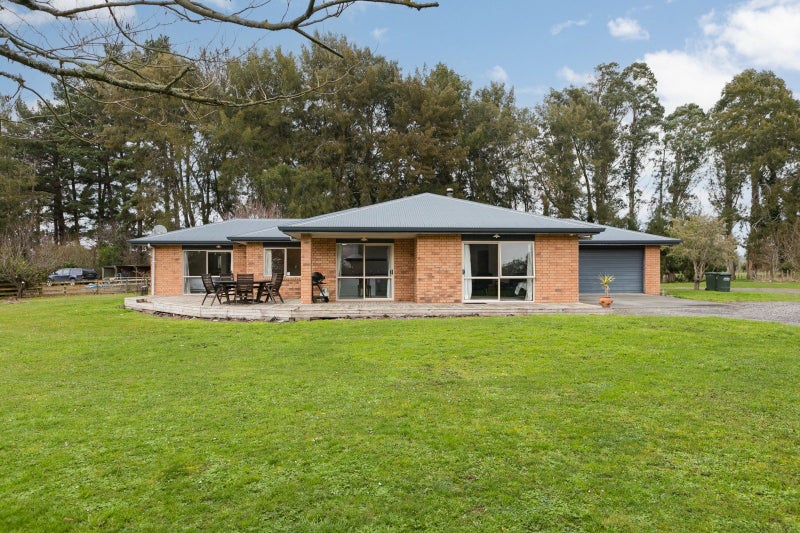 844C State Highway 2, Otane, Otane - Carousel 1