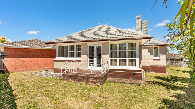 1/26 Alfriston Road, Manurewa East, Auckland - Carousel 2