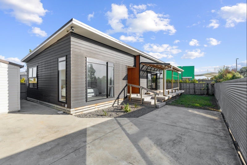 24A Drake street, Awapuni, Palmerston North - Carousel 1