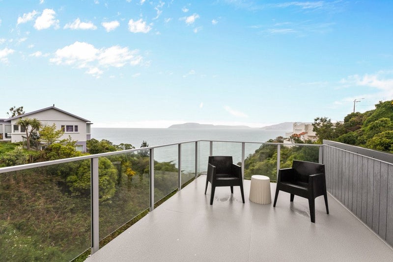 6C Homebush Road, Khandallah, Wellington - Carousel 2