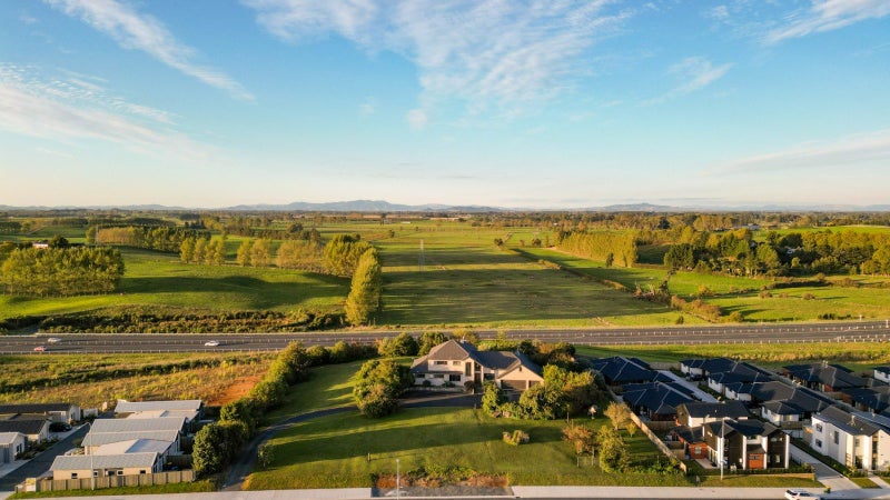 35 Borman Road, Huntington, Hamilton - Carousel 2