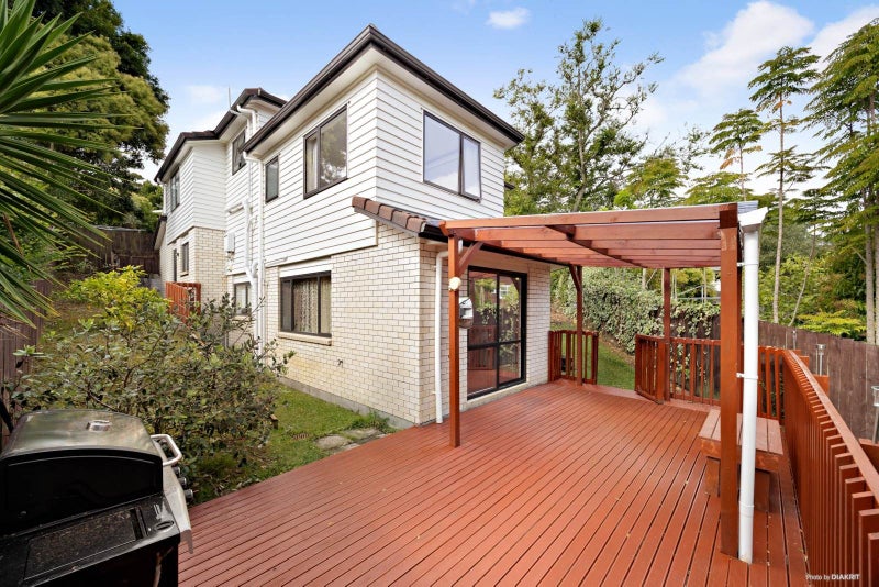 19A Ellice Road, Totara Vale, Auckland - Carousel 2