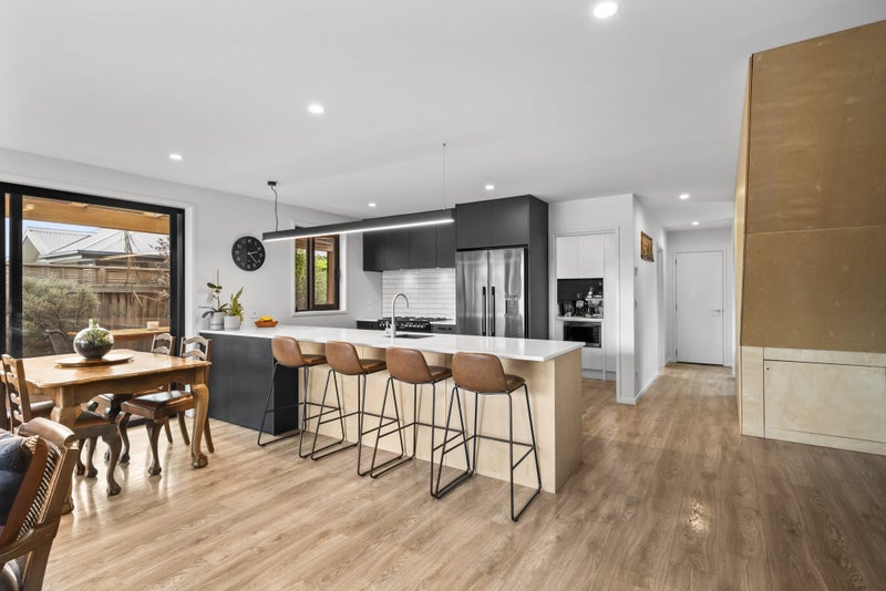 70 Wilsons Road South, Saint Martins, Christchurch - Carousel 2