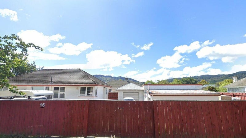 16 Davis Crescent, Elderslea, Upper Hutt - Carousel 1