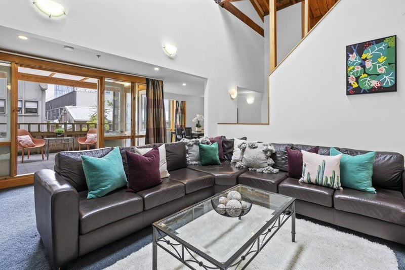 2A/21 Left Bank, Te Aro, Wellington - Carousel 2