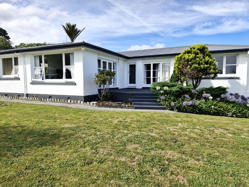 41 Main South Road, Karoro, Greymouth - Carousel 1