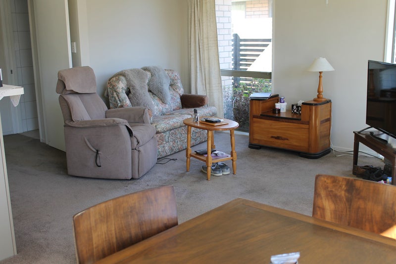 17B Queen Street, Westport, Westport - Carousel 8