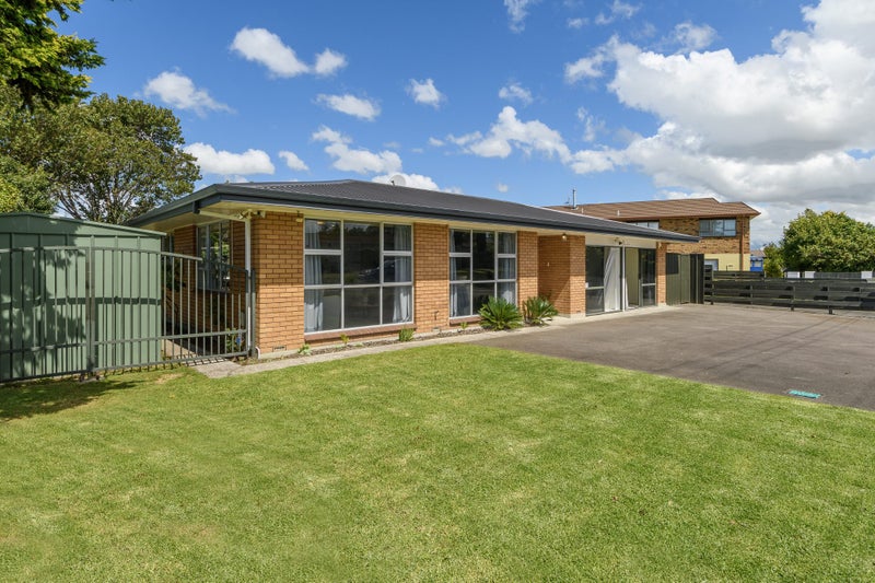 199 Otumoetai Road, Brookfield, Tauranga - Carousel 2