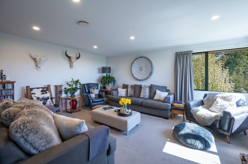 23 Blair Terrace, Richmond - Carousel 1