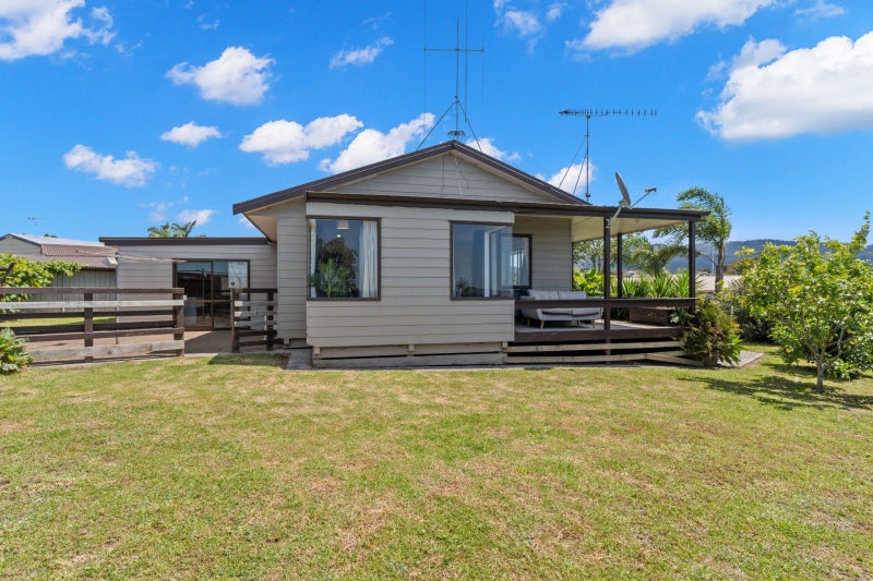 2 Gray Avenue, Te Puke - Carousel 2