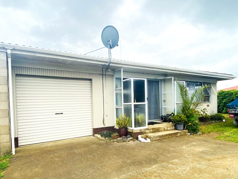 1/87 Harris Street, Pukekohe, Pukekohe - Carousel 1