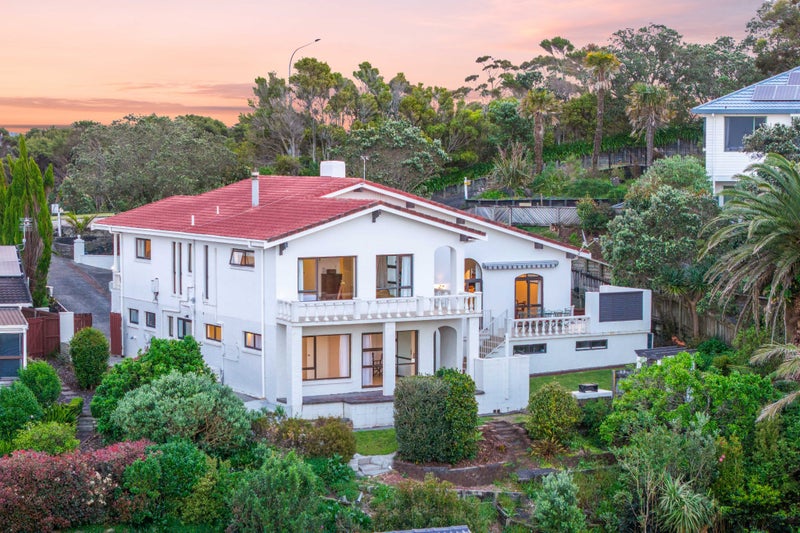 248 Whangaparaoa Road, Red Beach, Red Beach - Carousel 2