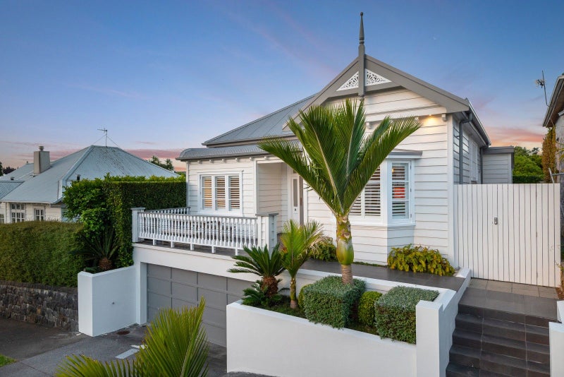 29 Harcourt Street, Grey Lynn, Auckland - Carousel 1