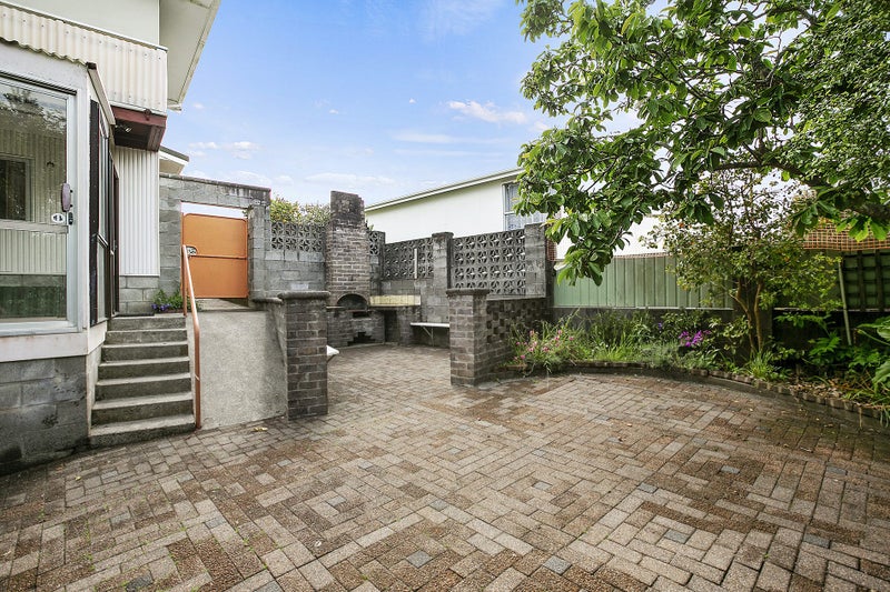 24 Nevada Drive, Merrilands, New Plymouth - Carousel 16