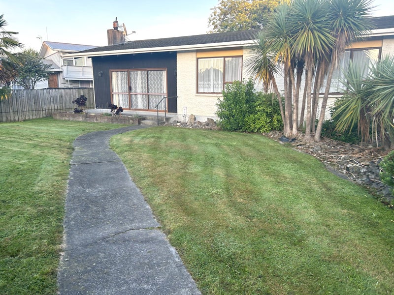 7 Allenby Street, Lansdowne, Masterton - Carousel 1