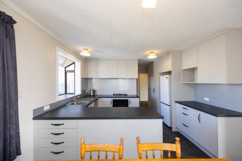 2 HARFORD ST, Feilding, FEILDING - Carousel 2