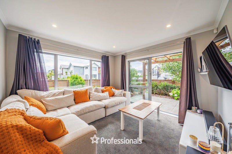 25A Ruahine Street, Trentham, Upper Hutt, Wellington - Carousel 2