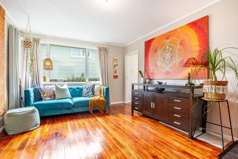 50 Dimock Street, Titahi Bay, Porirua - Carousel 2