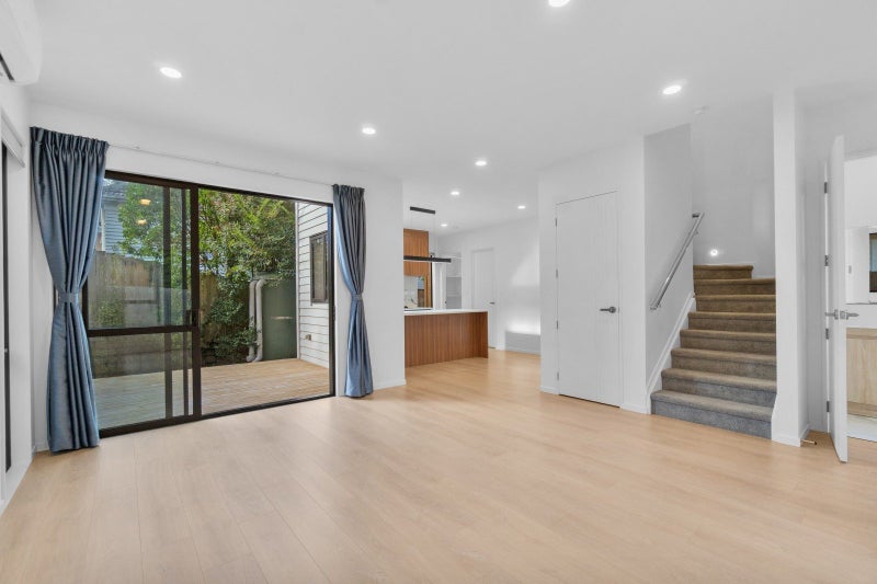 24C Nikau Street, New Lynn, Auckland - Carousel 2