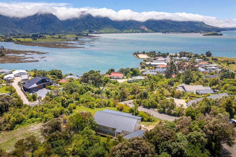 6 Swiftsure Street, Collingwood, Collingwood - Carousel 2