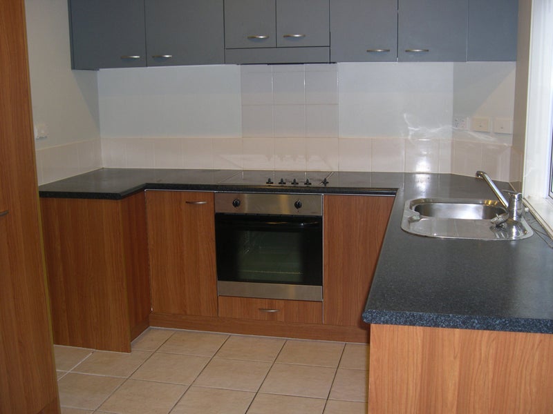 21 Winery Way, Henderson, Auckland - Carousel 2