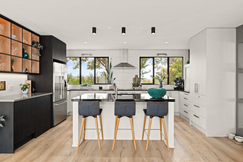 73 Cannington Road, Maori Hill, Dunedin - Carousel 2