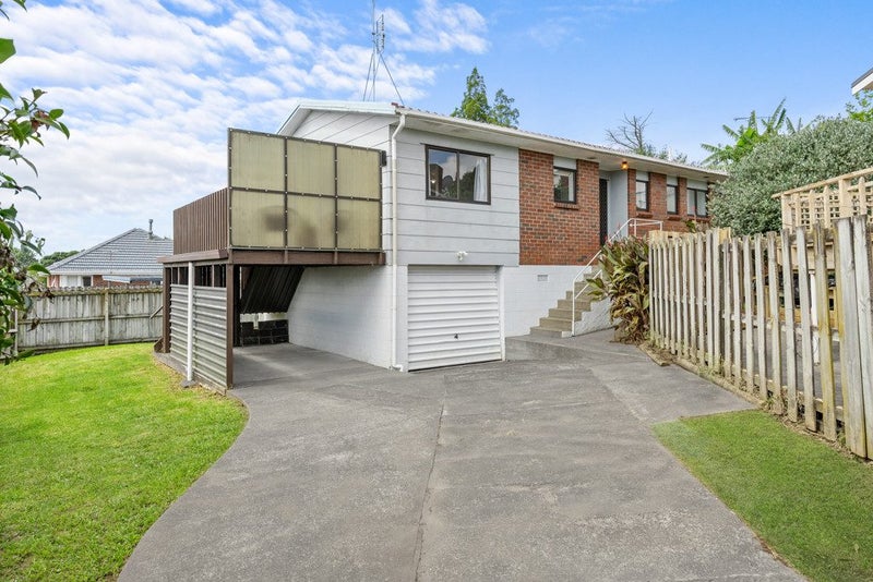 2/289 Pakuranga Road, Pakuranga Heights, Auckland - Carousel 1