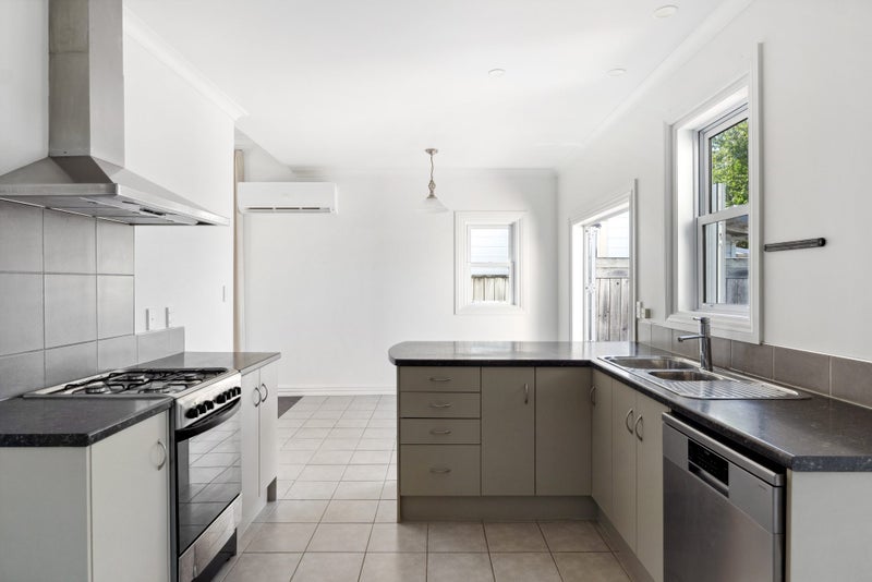 55 Stafford Street, Whataupoko, Gisborne - Carousel 2