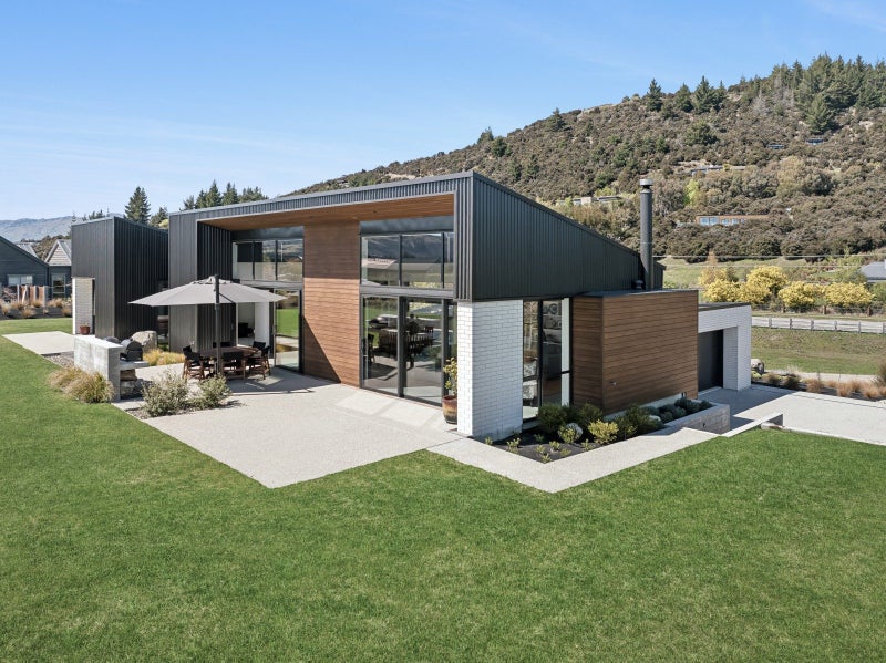 664 Aubrey Road, Wanaka - Carousel 2