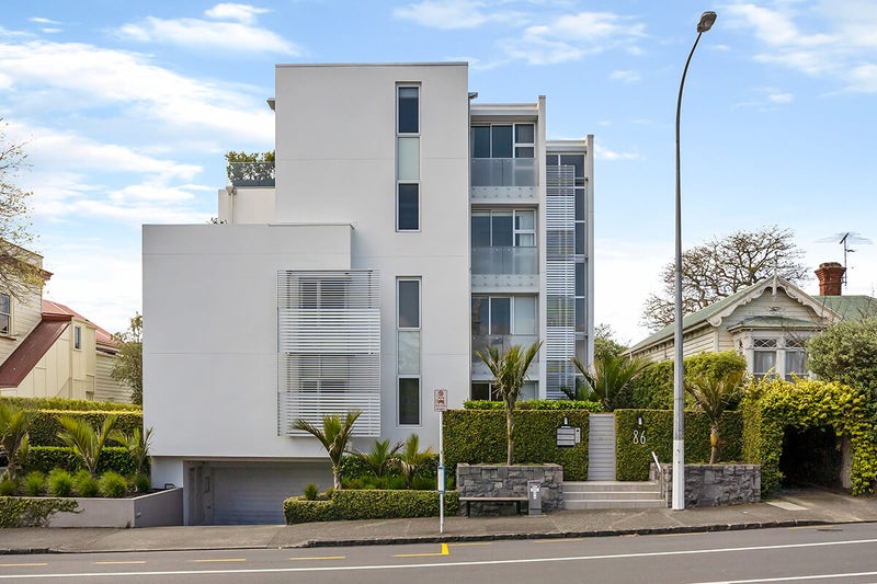 2/86 Remuera Road, Remuera, Auckland - Carousel 1